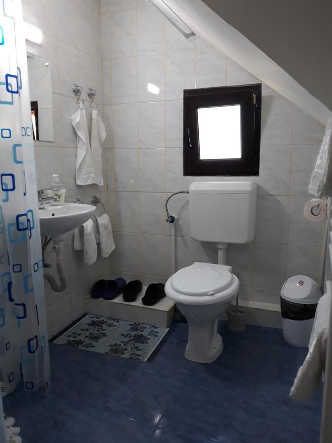 Hotel Casa Haiducilor à Predeal Extérieur photo